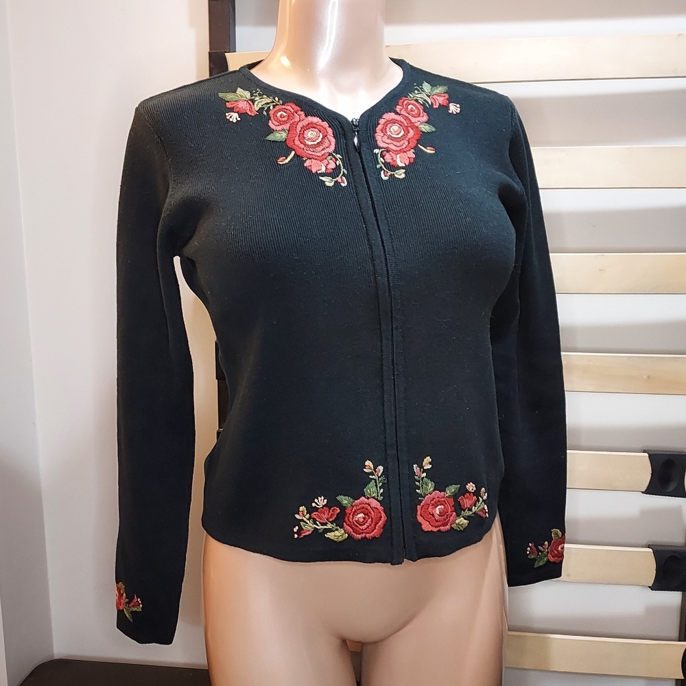 Floral Embroidered Black Women's Cardigan Sweater